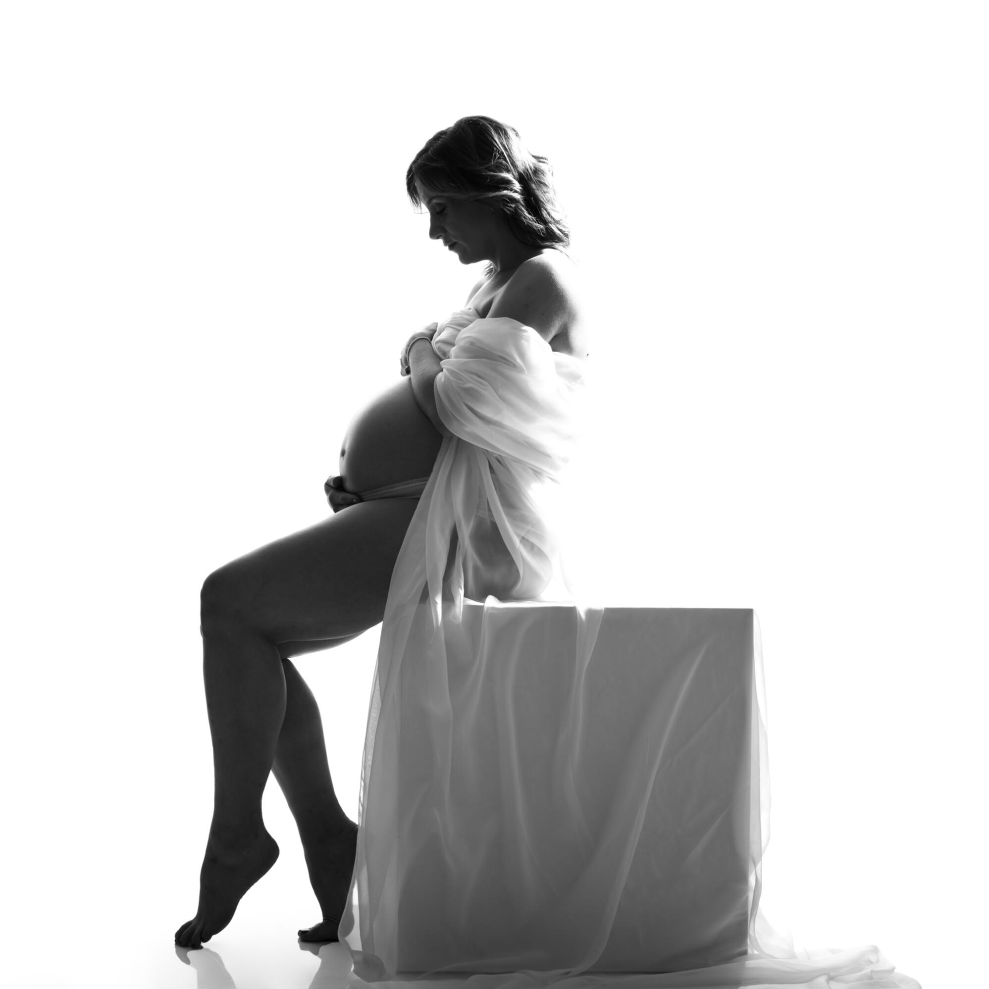 Séance photo grossesse en studio — Deux-Quatre, Guebwiller 3